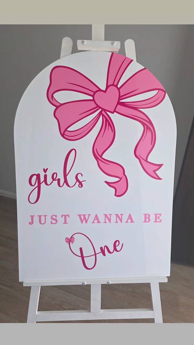 Themed signage hire