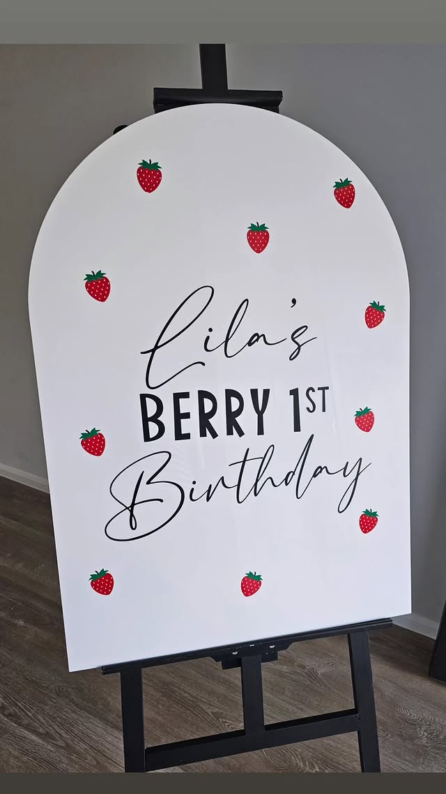 Themed signage hire