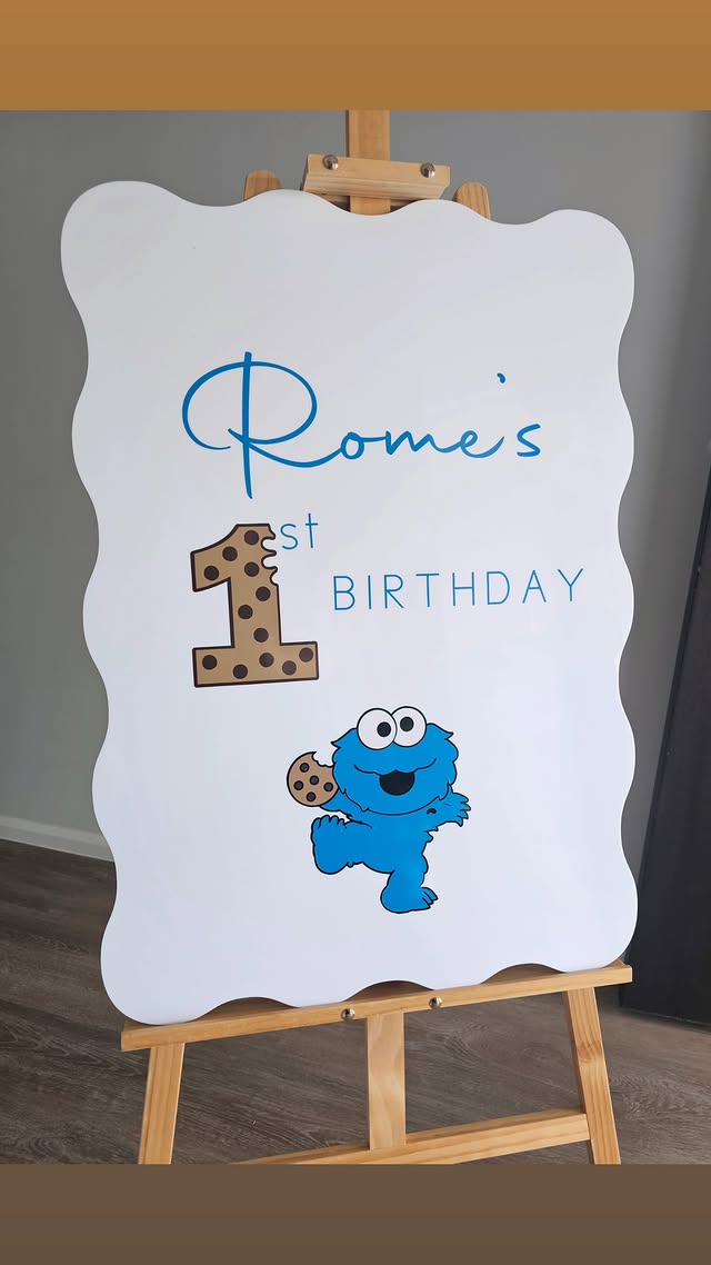 Themed signage hire